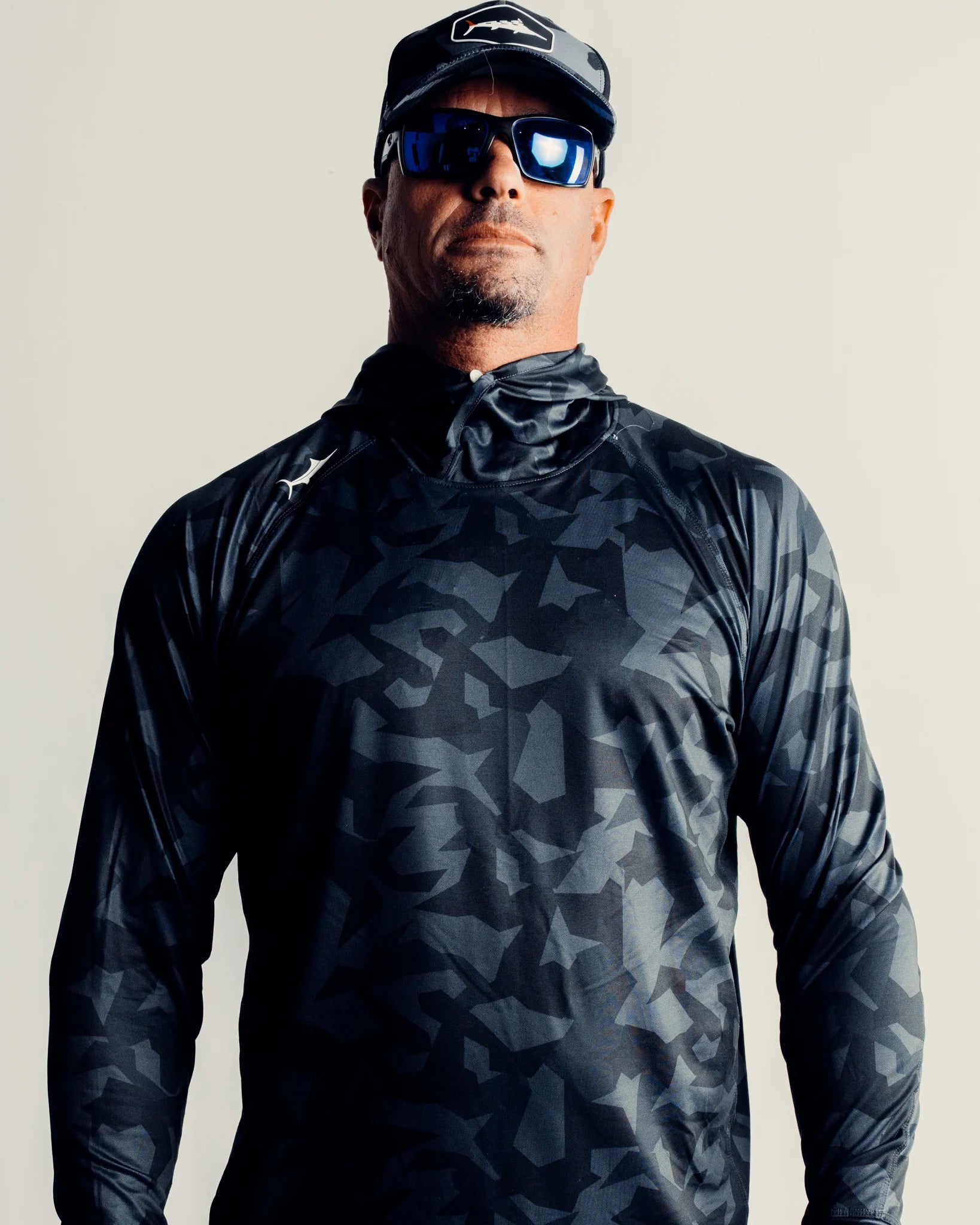 BILLFISH Hooded Long Sleeve