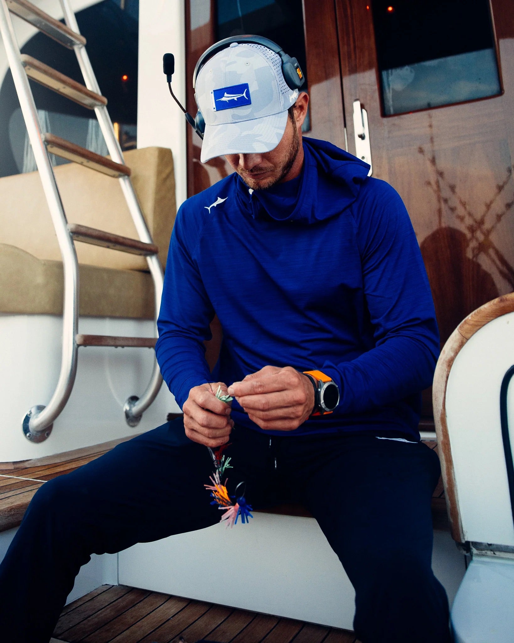 BILLFISH Hooded Long Sleeve