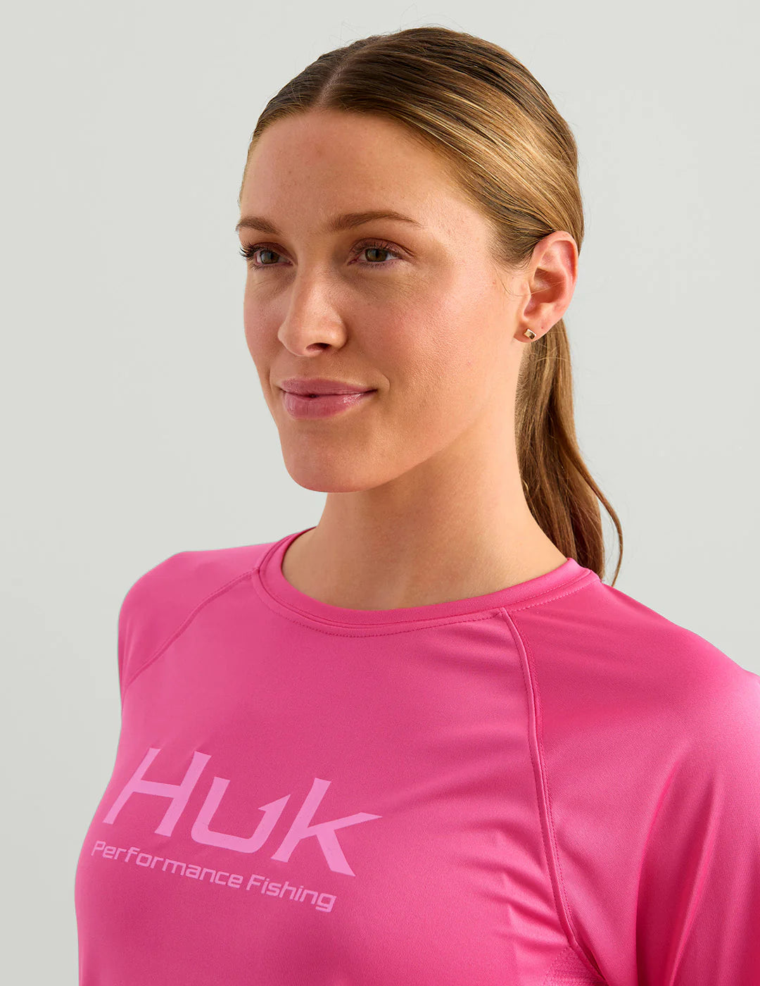HUK Women’s Pursuit Performance Crew – Fuchsia Splash