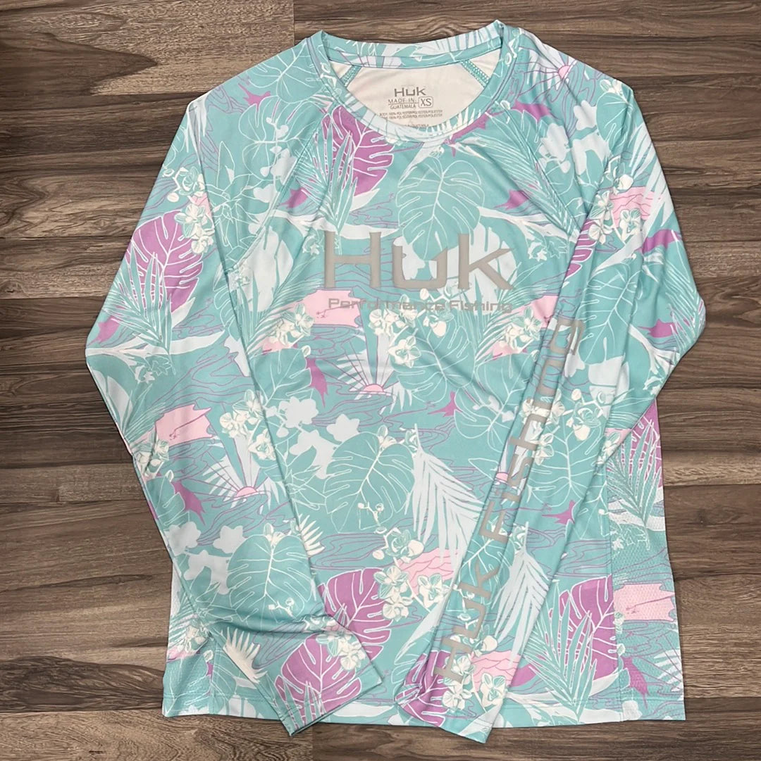 HUK Pursuit Crew Radical Botanical Women’s – Long Sleeve Performance Shirt